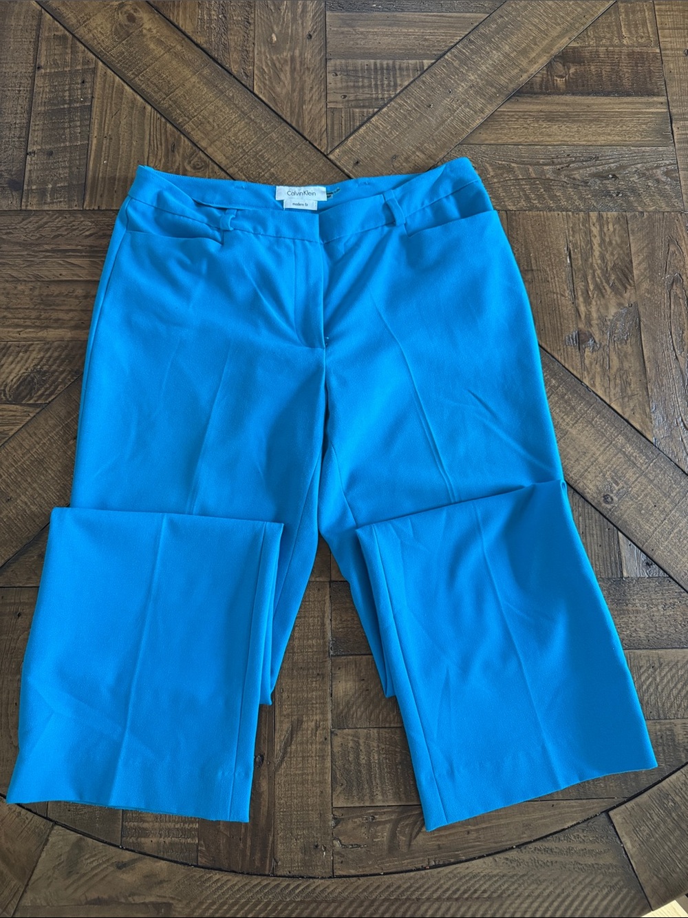 Calvin Klein Electric Blue Wide-Leg Crop Capris